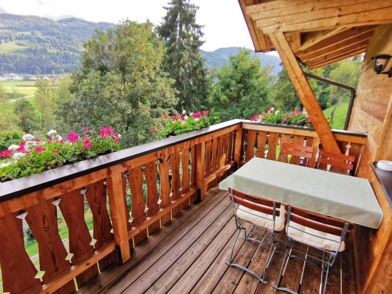 شقة Bruecklerhof هاوس إم إنيستال المظهر الخارجي الصورة